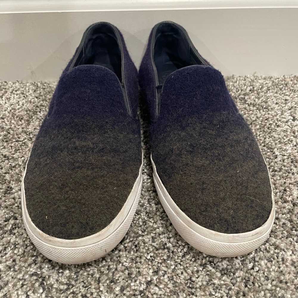 Tory Burch blue/green ombré slip on loafers, size 8.5 - Picture 2 of 13